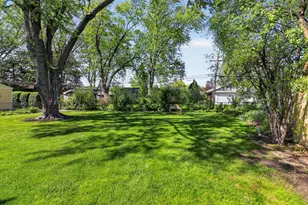 700 E Turner Ave, Roselle, IL 60172 - Photo 32