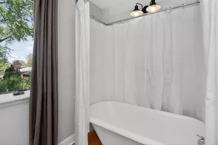 700 E Turner Ave, Roselle, IL 60172 - Photo 30