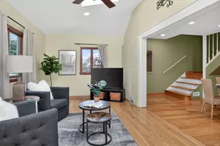 700 E Turner Ave, Roselle, IL 60172 - Photo 16