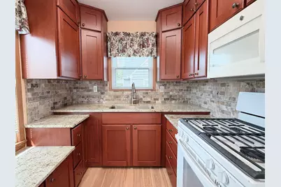 700 Warrior Drive, Round Lake Heights, IL 60073 - Photo 2