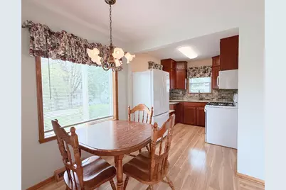 700 Warrior Drive, Round Lake Heights, IL 60073 - Photo 4