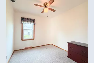 700 Warrior Drive, Round Lake Heights, IL 60073 - Photo 8