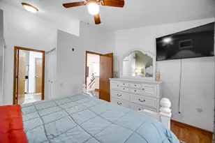 1143 Wickfield Ct, Naperville, IL 60563 - Photo 12