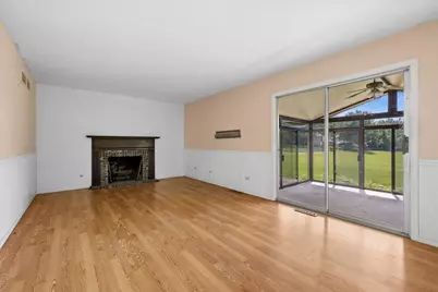 1108 Wellington Avenue, Libertyville, IL 60048 - Photo 4
