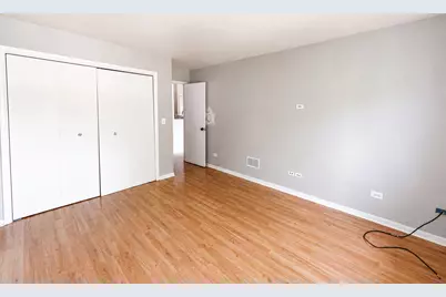 812 Maple Lane, Wheeling, IL 60090 - Photo 10