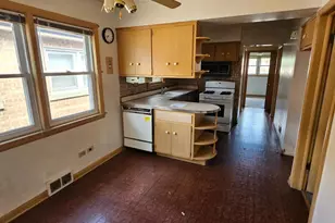 3628 W 69th St, Chicago, IL 60629 - Photo 8