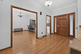 1006 N White Pine Dr, Dixon, IL 61021 - Photo 8