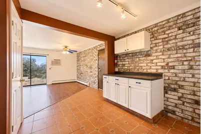 244 E Bailey Road #J, Naperville, IL 60565 - Photo 6