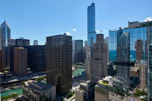 240 E Illinois St, Chicago, IL 60611 - Photo 12