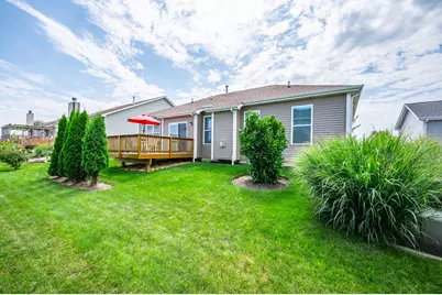 21 W Winterberry Avenue, Cortland, IL 60112 - Photo 4