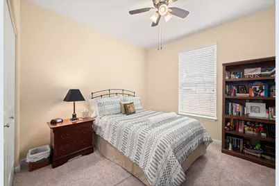 21 W Winterberry Avenue, Cortland, IL 60112 - Photo 18