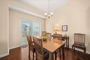 21 W Winterberry Ave, Cortland, IL 60112 - Photo 10