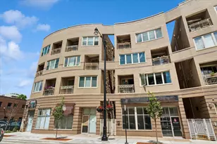 4915 N Lincoln Ave, Chicago, IL 60625 - Photo 1
