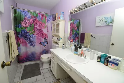 1810 Howe Lane, Hanover Park, IL 60133 - Photo 16