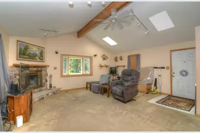 1810 Howe Lane, Hanover Park, IL 60133 - Photo 2