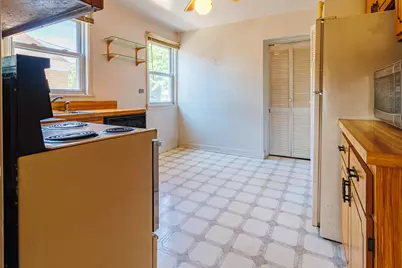 1542 Gardner Road, Westchester, IL 60154 - Photo 8