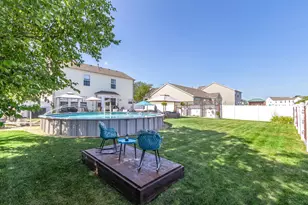 1806 Wintercrest Ct, Shorewood, IL 60404 - Photo 4
