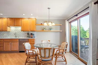 375 Juniper Tree Court, Hoffman Estates, IL 60169 - Photo 6