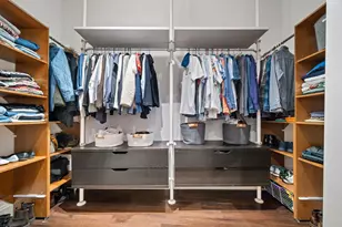 1020 W Roscoe St, Chicago, IL 60657 - Photo 18