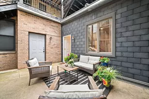1020 W Roscoe St, Chicago, IL 60657 - Photo 24