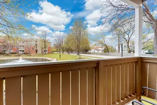 1114 Johnson Dr, Buffalo Grove, IL 60089 - Photo 14