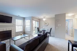 1114 Johnson Dr, Buffalo Grove, IL 60089 - Photo 10