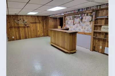[Address not provided], Freeport, IL 61032 - Photo 4
