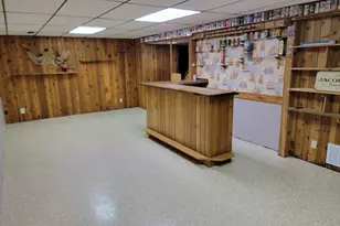 [Address not provided], Freeport, IL 61032 - Photo 4
