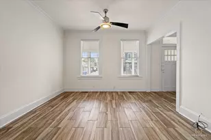 2617 N Springfield Ave, Chicago, IL 60647 - Photo 8