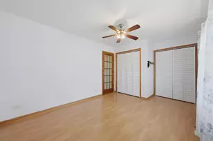2922 W Nelson St, Chicago, IL 60618 - Photo 16