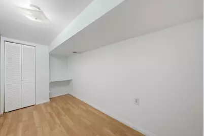 2922 W Nelson Street, Chicago, IL 60618 - Photo 36