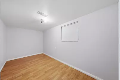 2922 W Nelson Street, Chicago, IL 60618 - Photo 34