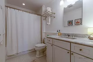 1110 Furlong Dr, Libertyville, IL 60048 - Photo 42