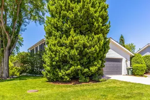 1110 Furlong Dr, Libertyville, IL 60048 - Photo 48