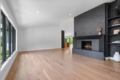 6600 N Kenton Avenue, Lincolnwood, IL 60712 - Photo 4