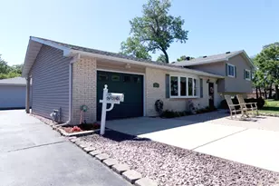 1516 N Kankakee St, Wilmington, IL 60481 - Photo 2