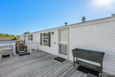 126 7th Avenue, Bartlett, IL 60103 - Photo 18