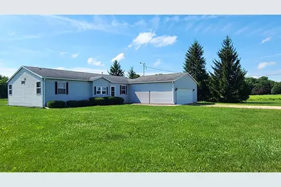 9830 Yorktown Road, Lyndon, IL 61261 - Photo 2