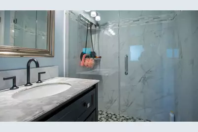 3614 Radcliffe Drive, Northbrook, IL 60062 - Photo 20