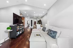 3635 N Hermitage Ave, Chicago, IL 60613 - Photo 16