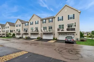 1612 Bentz Way, Batavia, IL 60510 - Photo 20