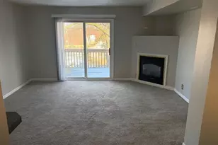 1855 Tall Oaks Dr, Aurora, IL 60505 - Photo 4