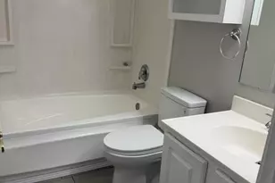 1855 Tall Oaks Dr, Aurora, IL 60505 - Photo 14