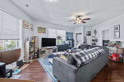 7441 N Rogers Avenue, Chicago, IL 60626 - Photo 10