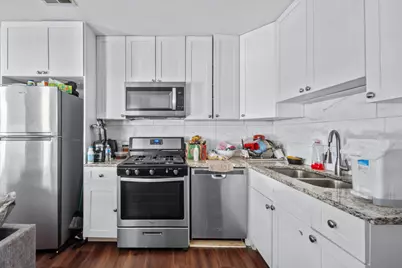 7441 N Rogers Avenue, Chicago, IL 60626 - Photo 4