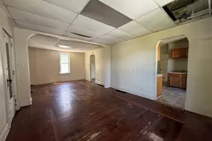1355 S 7th Ave, Kankakee, IL 60901 - Photo 2