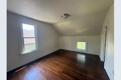 1355 S 7th Avenue, Kankakee, IL 60901 - Photo 8
