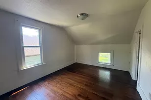 1355 S 7th Ave, Kankakee, IL 60901 - Photo 8