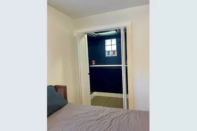 8739 S Bennett Avenue, Chicago, IL 60617 - Photo 10