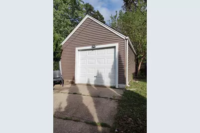 1826 Ohio Parkway, Rockford, IL 61108 - Photo 2